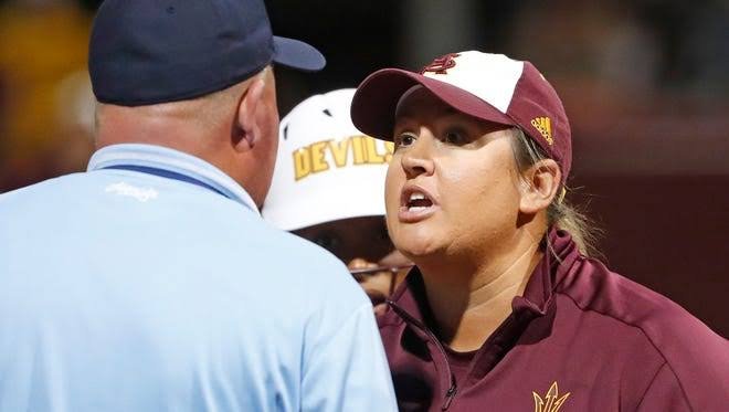 💔 Shocking Exit Shakes College Station: Texas A&M Softball Star Player Stuns Fans with Sudden Contract Termination — “It’s Time to Say Goodbye,” She Declares in Emotional Farewell…