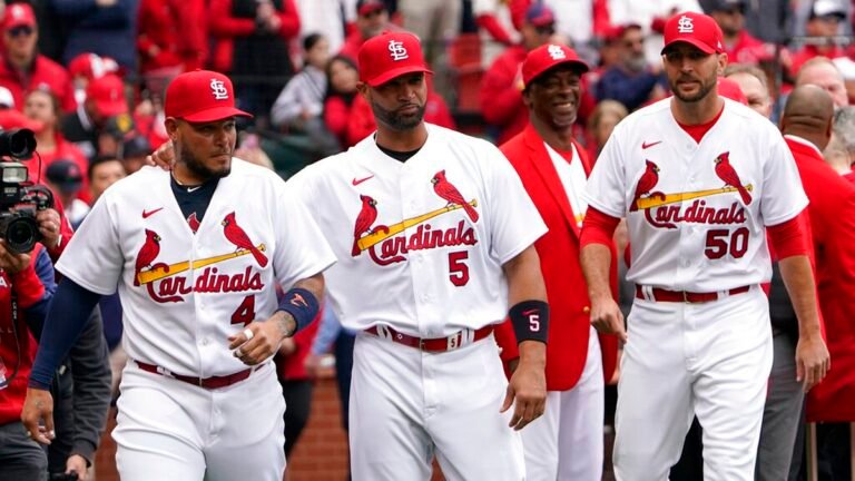 BREAKING NEWS: cardinals Prepared to Loose Two of Their Best Players. Read more…
