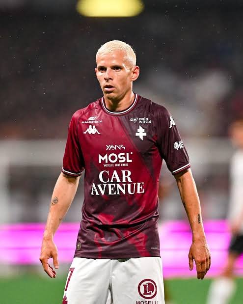 **đš FC METZ : LES SUPPORTERS SOUS LE CHOC APRĂS LE DON DâUN NOUVEAU BUS PAR LâANCIEN CAPITAINE đâ€ïžđ€âŠ.
